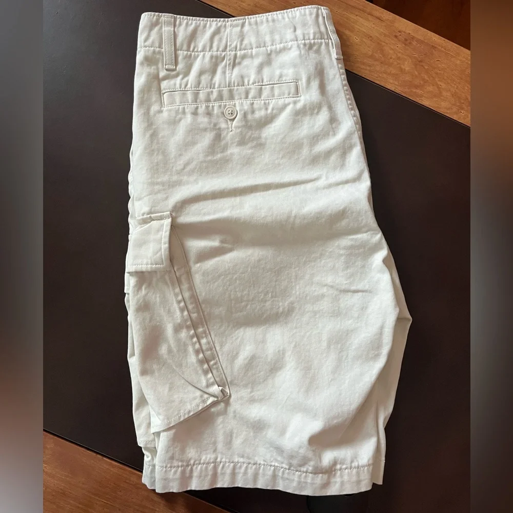 Levi’s cargo shorts